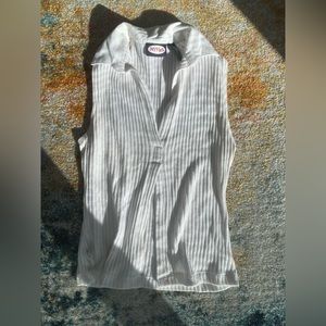 White women’s shirt